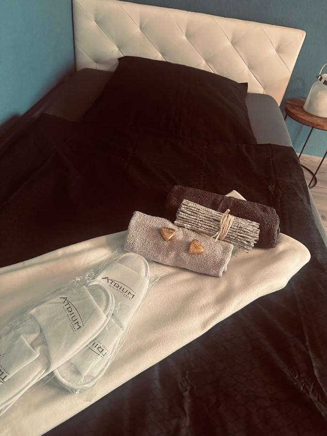 4 Zimmer 11 Personen Wohnung Garten Terrasse Grill 2 Badezimmer Wuppertal Zewnętrze zdjęcie