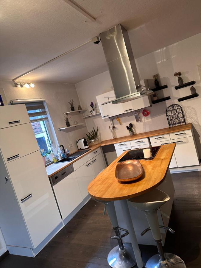 4 Zimmer 11 Personen Wohnung Garten Terrasse Grill 2 Badezimmer Wuppertal Zewnętrze zdjęcie